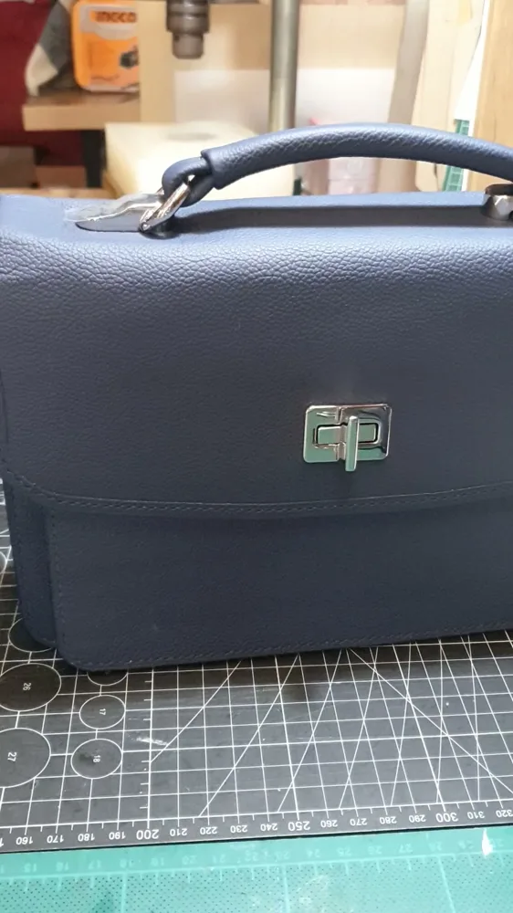 Túi xách da sần xanh navy