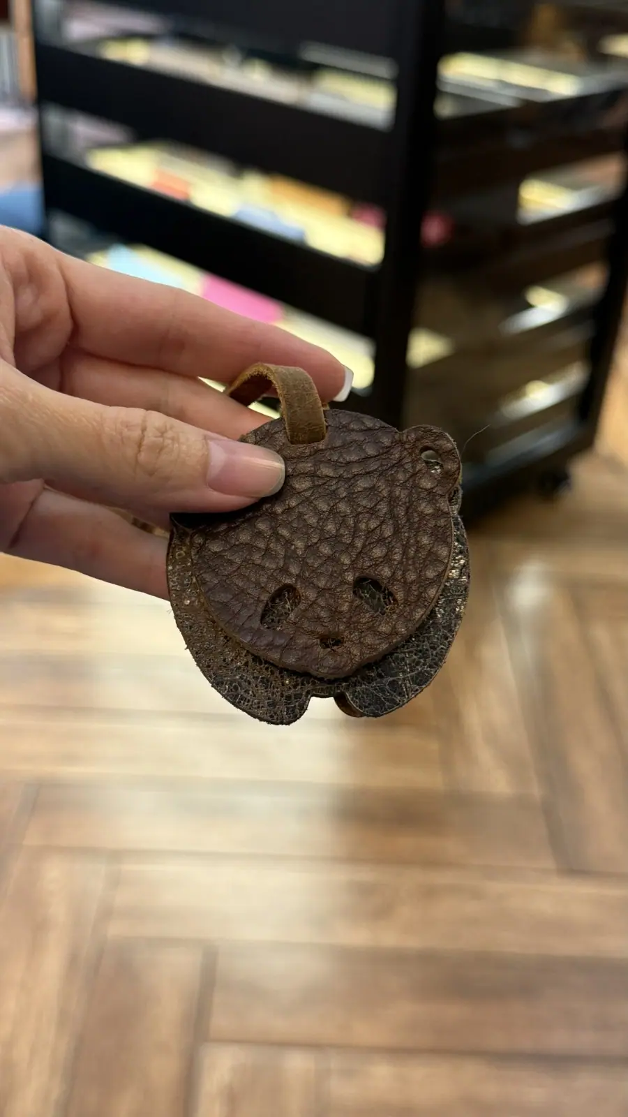 Móc khoá da Charm Panda Yen Leather MKCP75M ảnh 3